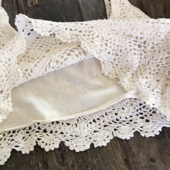 ❌SOLD OUT❌ BILLABONG crochet top - size med - NEW - Picture 4 of 12
